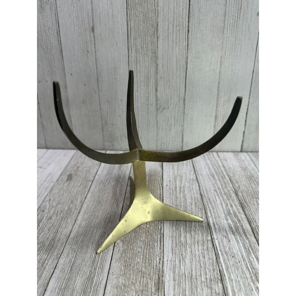 Vintage Brass 6" Tall Claw Sculpture Stand for Home Decor Piece MCM Industrial - Picture 6 of 8